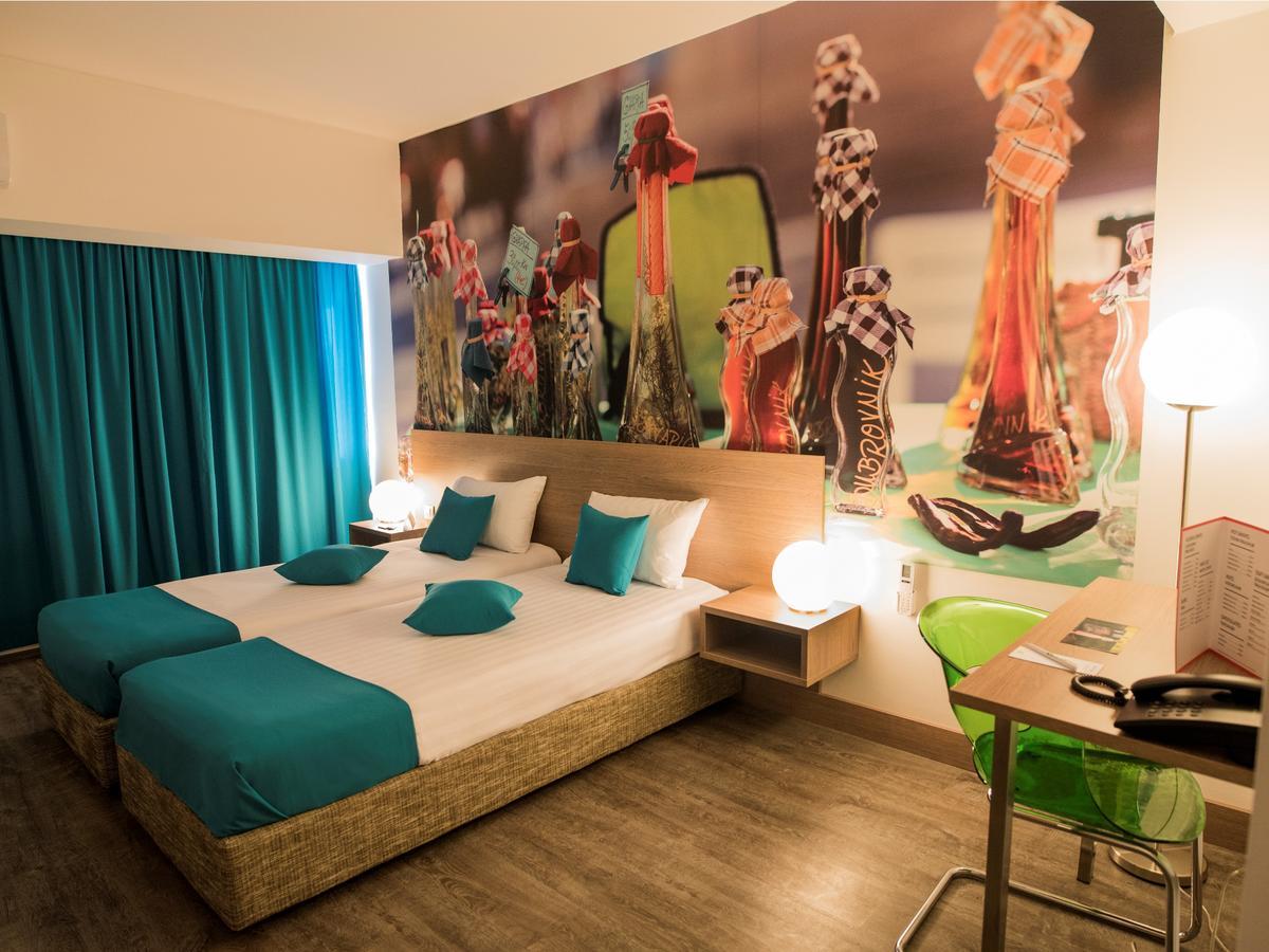 Ibis Styles Skopje Hotel Buitenkant foto
