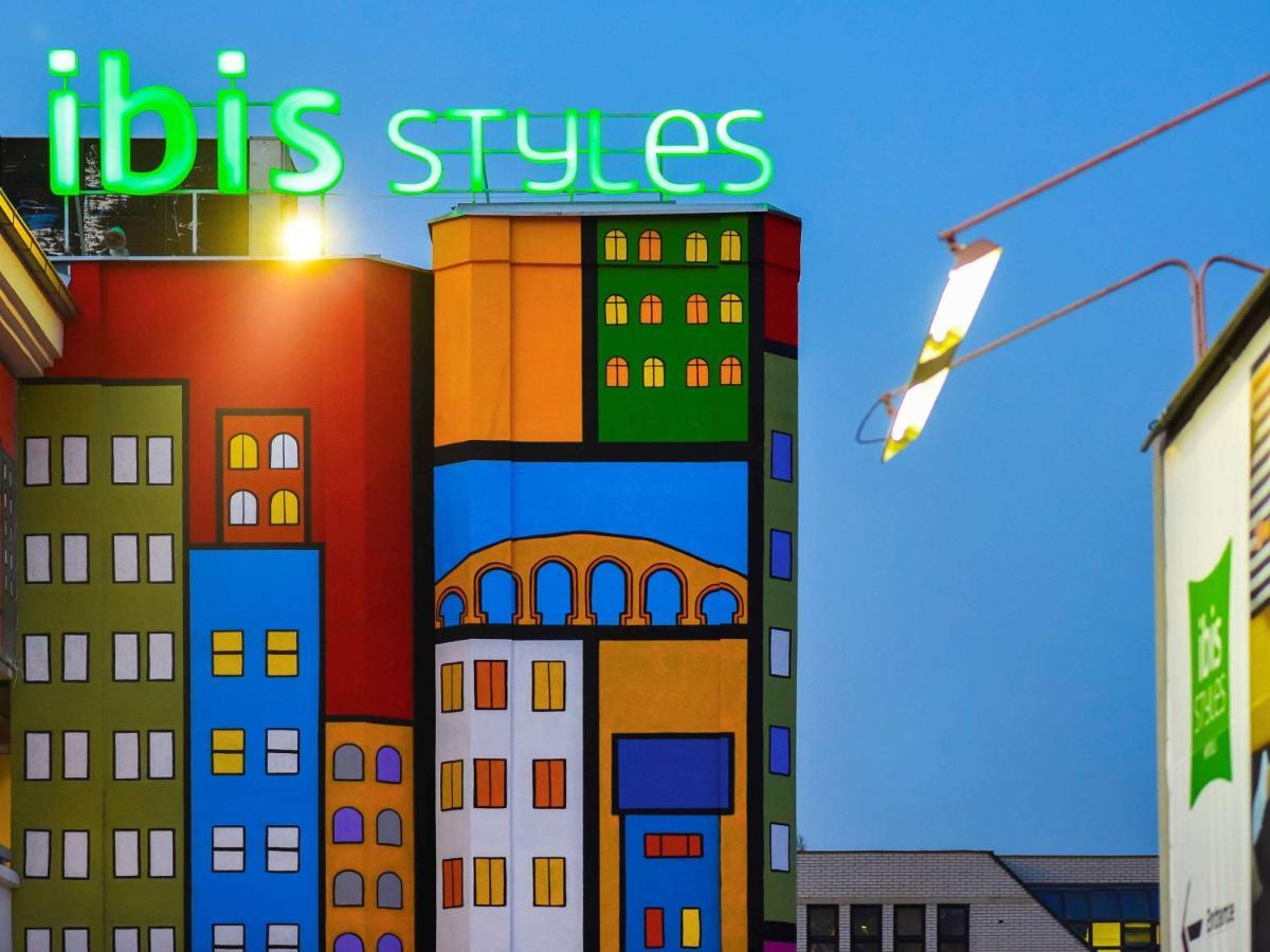 Ibis Styles Skopje Hotel Buitenkant foto
